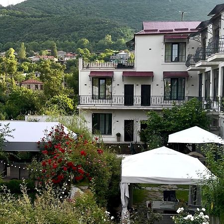 Redroof Country House Hotel กอริส ภายนอก รูปภาพ