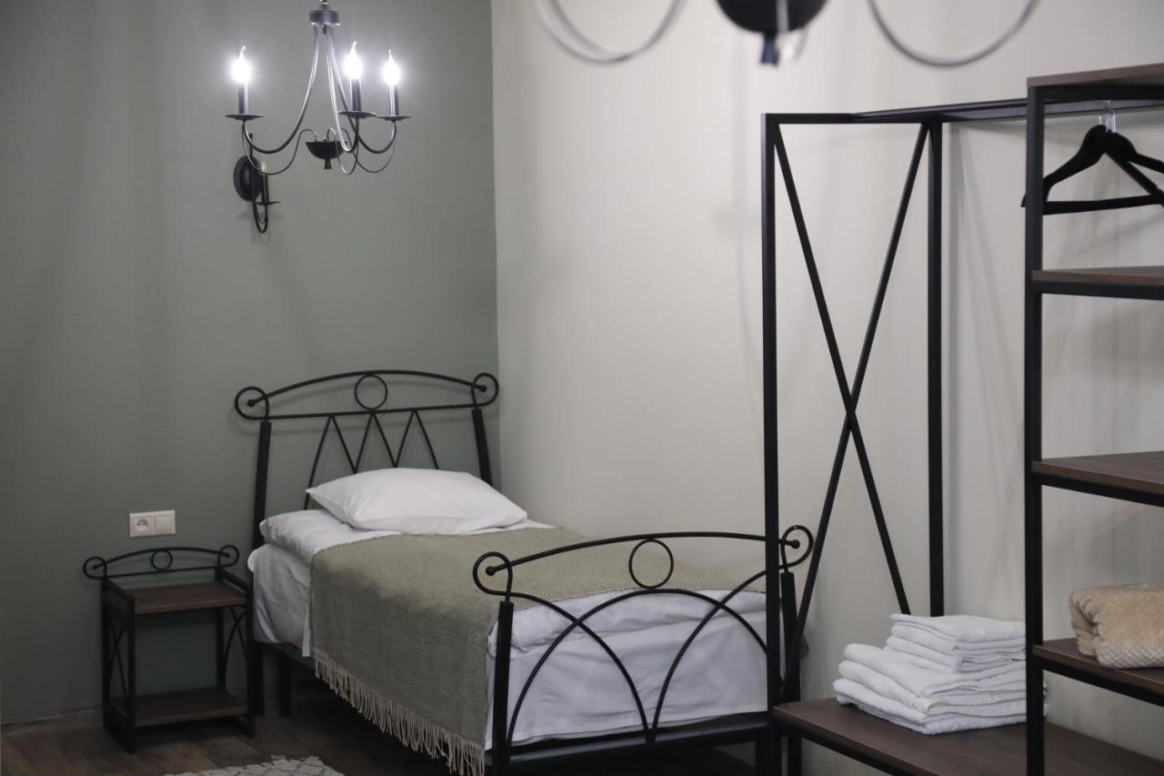 Redroof Country House Hotel กอริส ภายนอก รูปภาพ