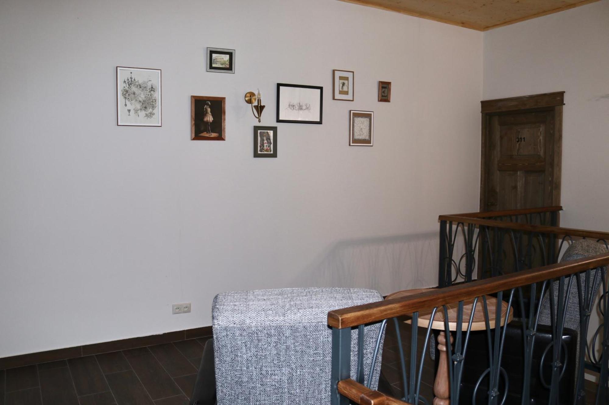 Redroof Country House Hotel กอริส ภายนอก รูปภาพ