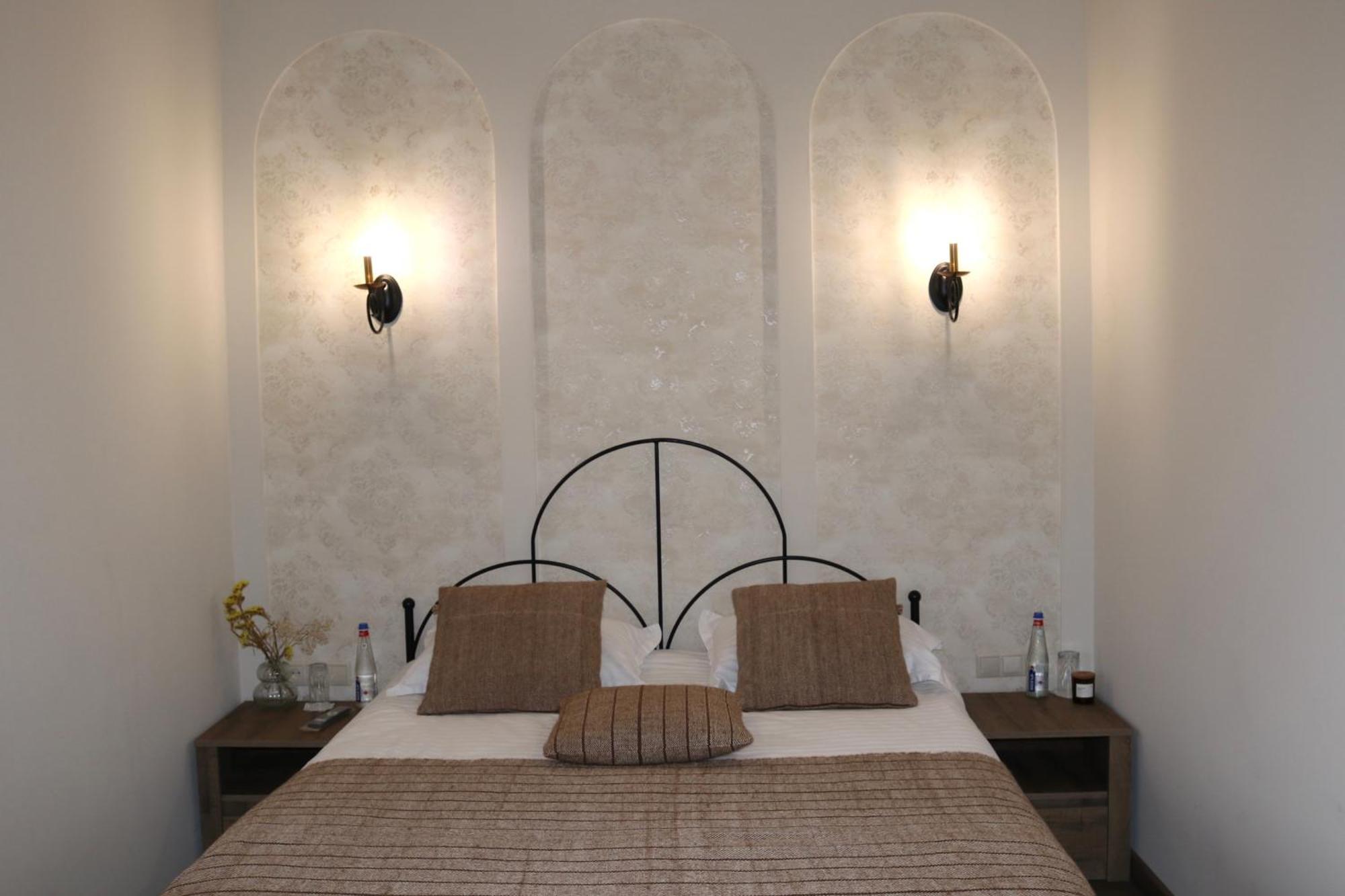 Redroof Country House Hotel กอริส ห้อง รูปภาพ