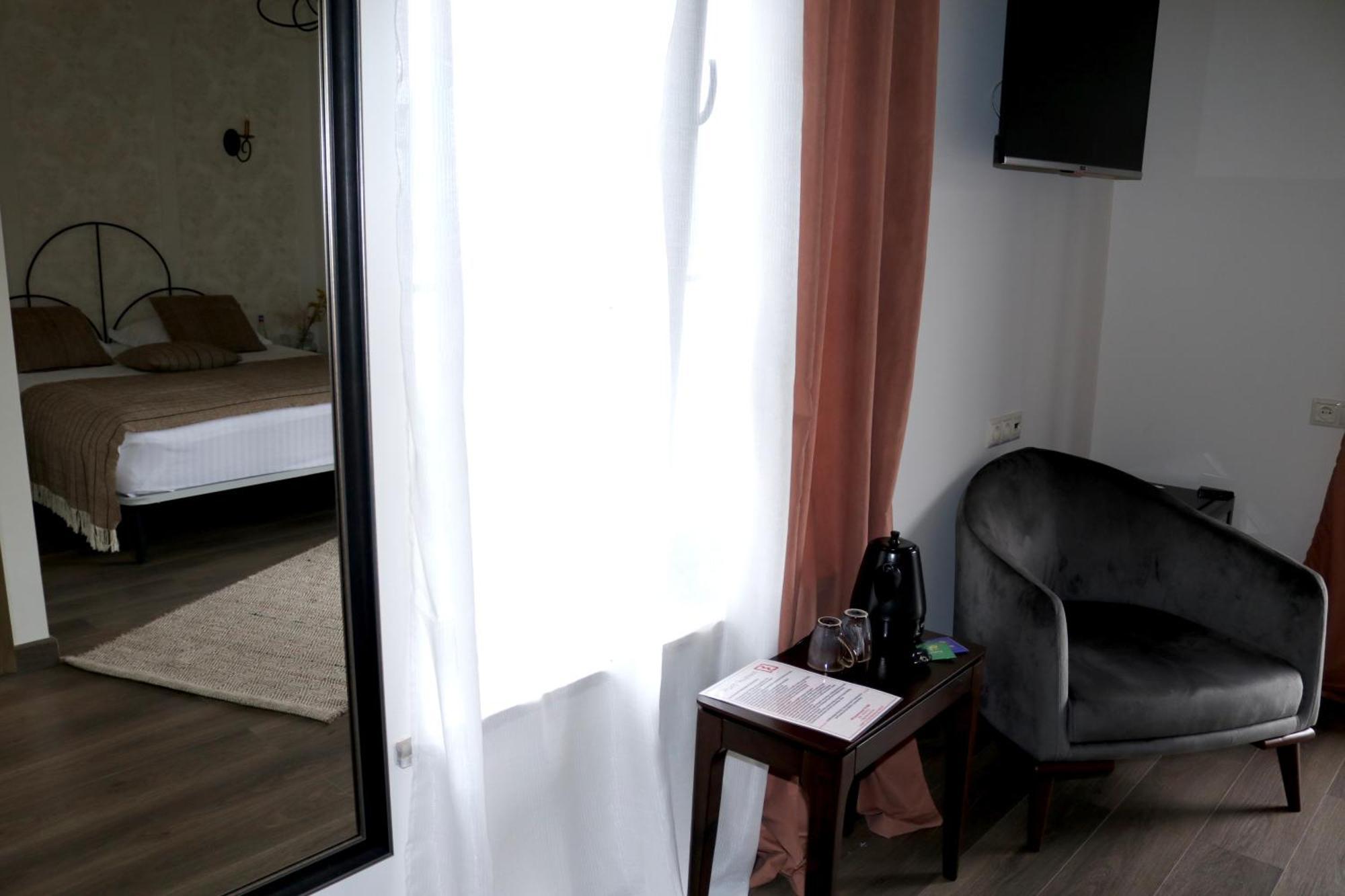 Redroof Country House Hotel กอริส ห้อง รูปภาพ